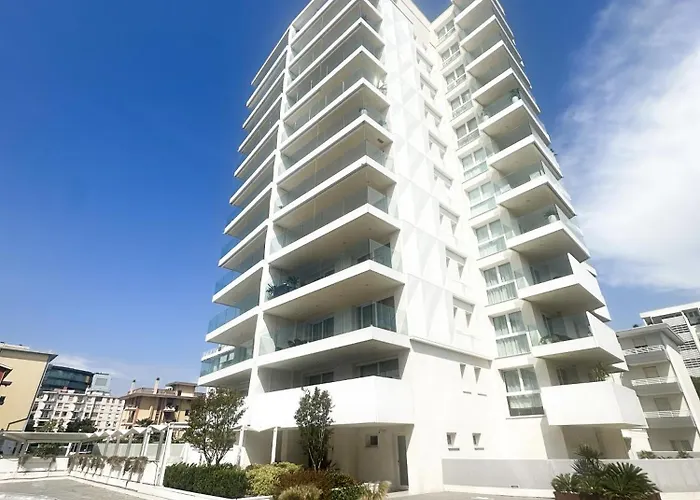 Airone Mare, Piscina E Parcheggio Privato